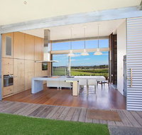 The Longhouse Pokolbin - Hotel Gold Coast