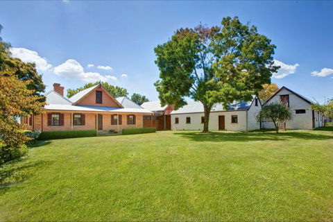 Vine Lodge Heritage Getaway - Hotel Gold Coast 1