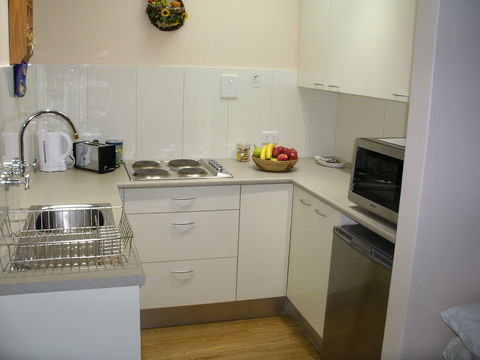 Adelaide Hills B&B Accommodation - Hotel Gold Coast 1