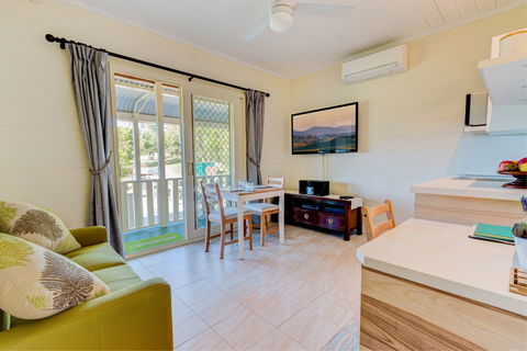 All About Me Bed And Breakfast - Hotel Gold Coast 2