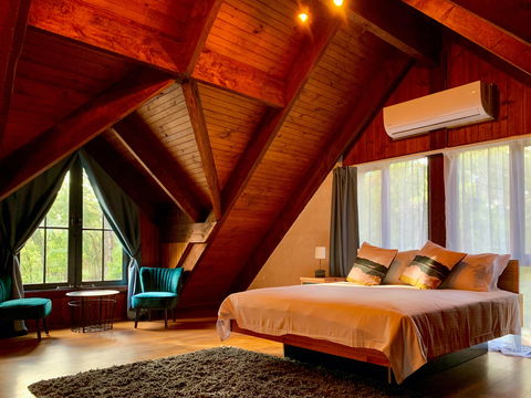 Emerald Star Cottages - Hotel Gold Coast 1