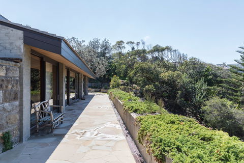 Gordon's Bay Retreat - Hotel Gold Coast 2