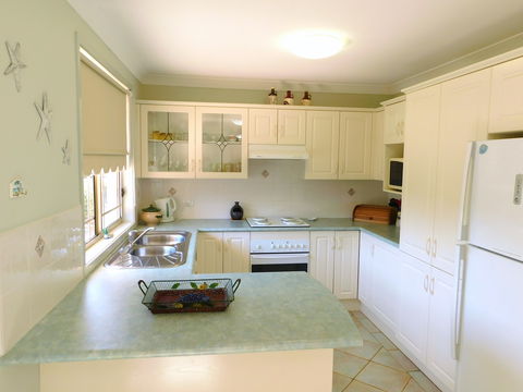 Jervis Bay Holiday Villa - Hotel Gold Coast 2