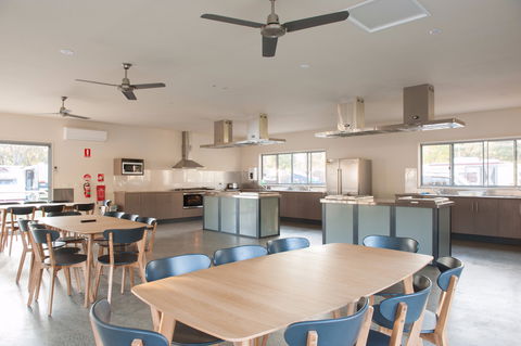 NRMA Echuca Holiday Park - Hotel Gold Coast 2