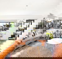 Sun Shack at  Culburra - Hotel Gold Coast