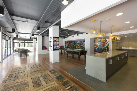 Sydney University Village - Hotel Gold Coast 3