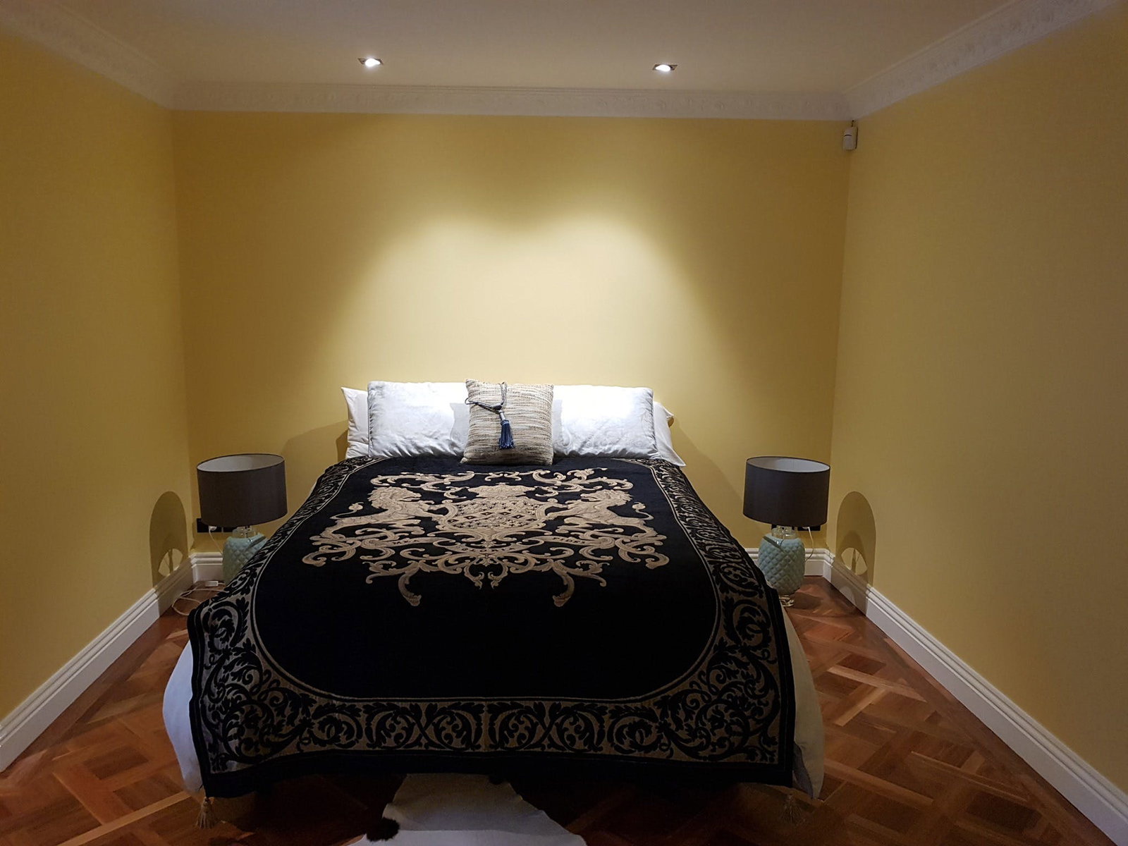 Sunny Corner NSW Hotel Gold Coast