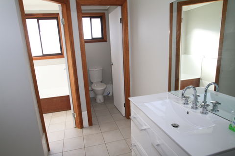 Thora Waterfront - Hotel Gold Coast 1