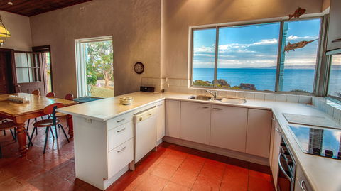 Antechamber Bay Retreats - Hotel Gold Coast 1