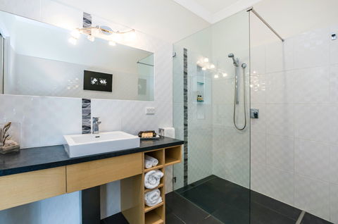 Seascape Accommodation - Hotel Gold Coast 7