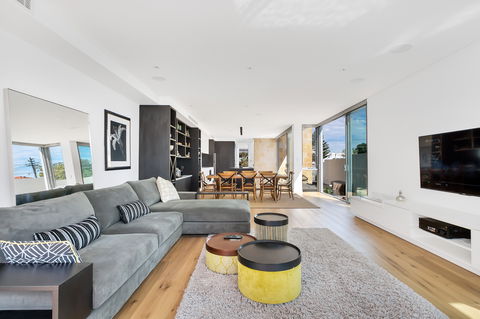 Stunning Luxury Home - Hotel Gold Coast 1