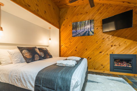 Waterfall Springs Retreat And Wildlife Sanctuary - Hotel Gold Coast 2