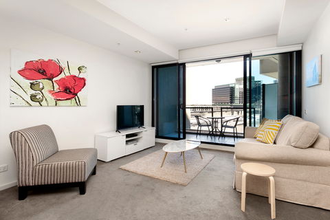 Waterfront Melbourne Apartments - Hotel Gold Coast 1