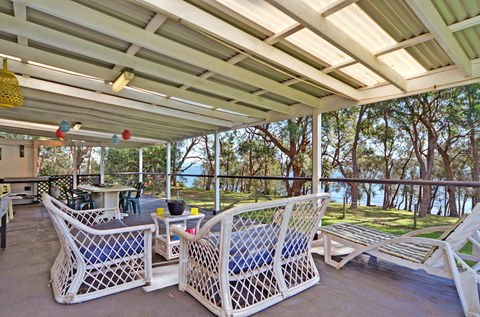 Waterfront Walmer Weekender - Hotel Gold Coast 0