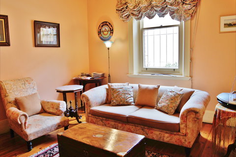 Adelaide Heritage Cottages - Chapel Cottage - Hotel Gold Coast 0
