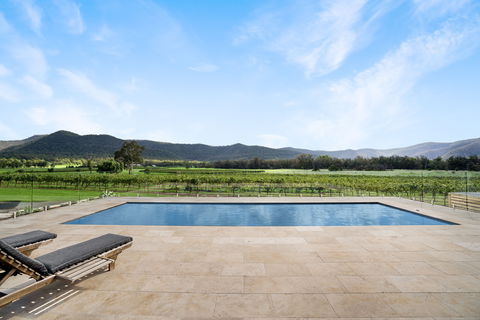 Arenridge - Broke Hunter Valley - Hotel Gold Coast 2