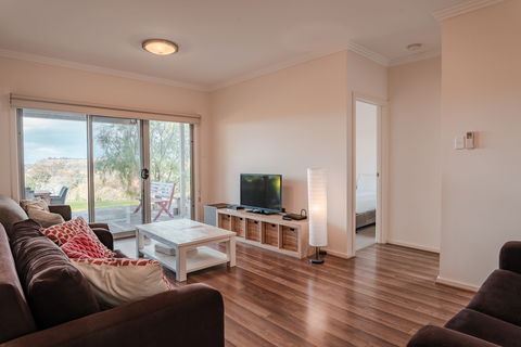 Aruma Executive Holiday Home - Hotel Gold Coast 2