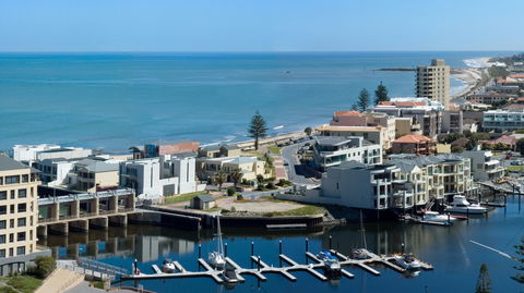 Atlantic Tower Motor Inn - Hotel Gold Coast 0
