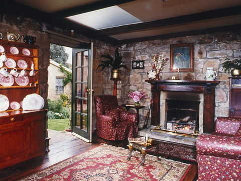Hamilton's Cottage Collection And Country Gardens - Georges Cottage - Hotel Gold Coast 2