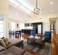 Lomandra Retreat - Hotel Gold Coast