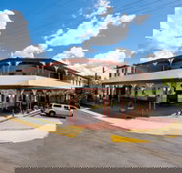 Peel Inn Nundle - Hotel Gold Coast