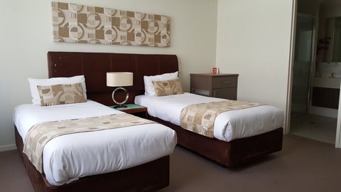Quality Suites Fremantle - Hotel Gold Coast 1