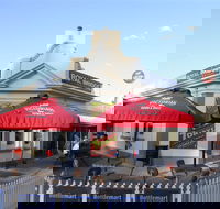 Royal Bridge Hotel Barham - Hotel Gold Coast