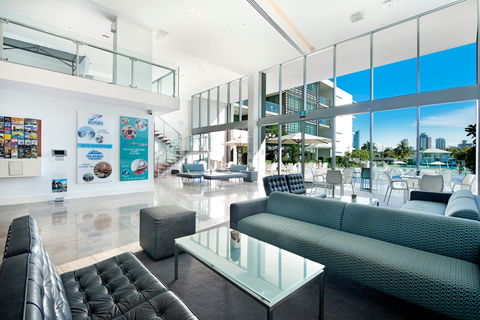 ULTIQA Freshwater Point Resort - Hotel Gold Coast 2