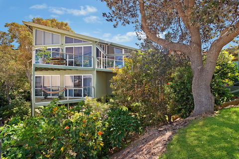 Arty Beach House At Lighthouse Beach - Hotel Gold Coast 0