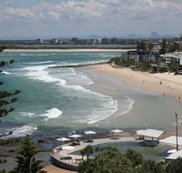 Campbells Cove Beachfront Apartments - Hotel Gold Coast