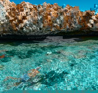 Dampiers Landing - Sammys Well Camp at Dirk Hartog Island National Park - Hotel Gold Coast