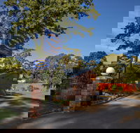 Golden Country Motel and Caravan Park - Hotel Gold Coast