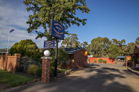 Golden Country Motel And Caravan Park - Hotel Gold Coast 0