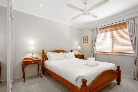 Lumina - Hotel Gold Coast 1