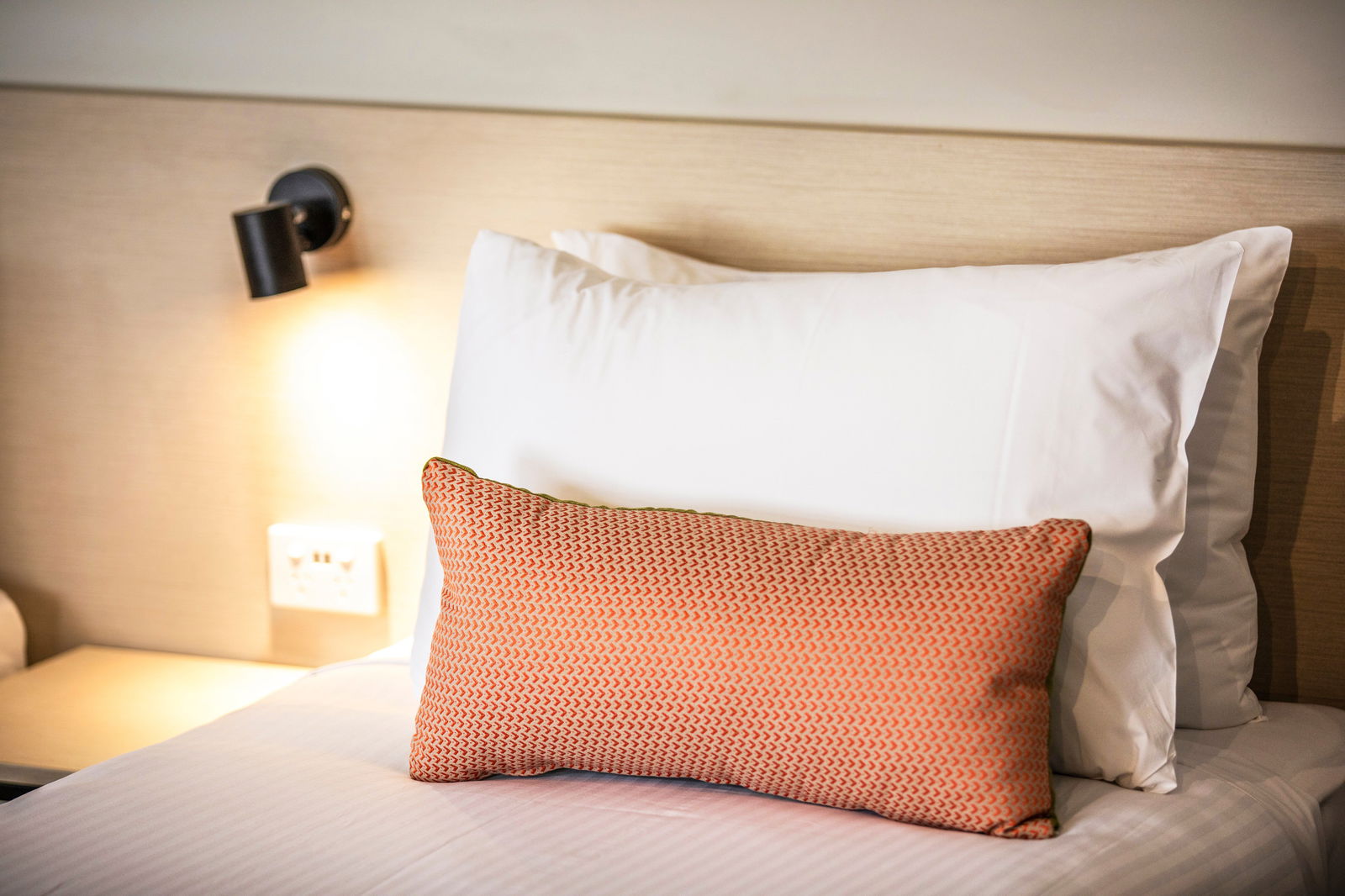 Sunshine VIC Hotel Gold Coast