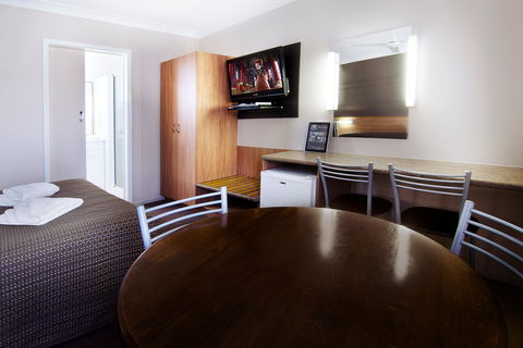 Riviera On Ruthven Motel - Hotel Gold Coast 1