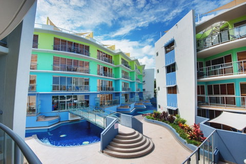 Rolling Surf Resort - Hotel Gold Coast 1