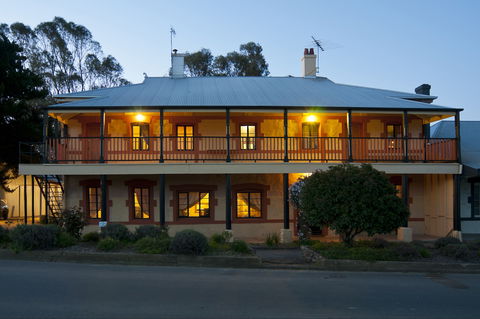 The Coffee Palace - Hotel Gold Coast 0