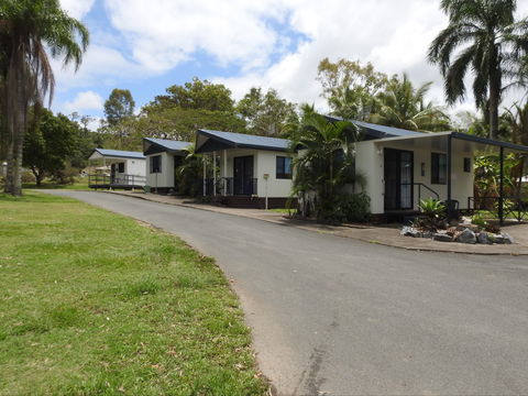 Tropicana Caravan Park Sarina - Hotel Gold Coast 0