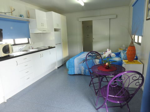 Tropicana Caravan Park Sarina - Hotel Gold Coast 1