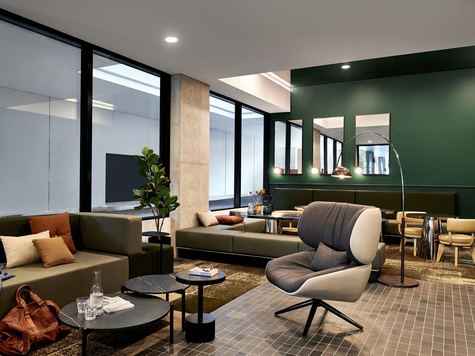 Alexandria NSW Hotel Gold Coast