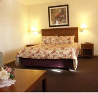 Armidale Pines Motel - Hotel Gold Coast