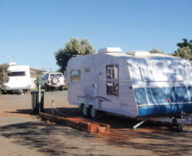 Menzies Caravan Park - Hotel Gold Coast 1