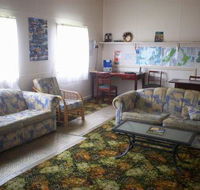 Tingle All Over - Youth Hostels of Australia - Hotel Gold Coast