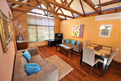 Anchorage Guest House - Hotel Gold Coast 2