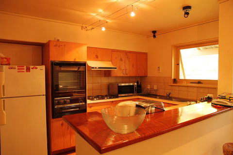 Adelaide Serviced Apartments - William Townhouse - Hotel Gold Coast 1