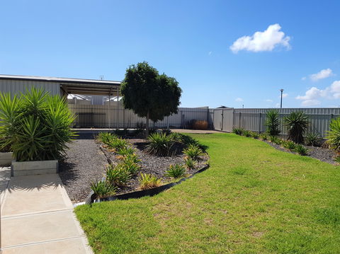 Agape Holiday Home - Hotel Gold Coast 1