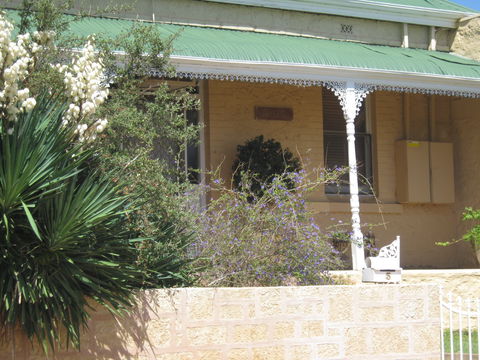 Amalie Cottage - Hotel Gold Coast 0