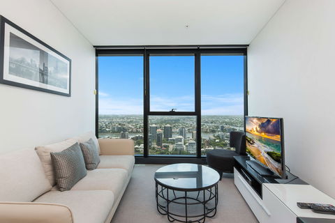 Arise Brisbane Skytower - Hotel Gold Coast 2