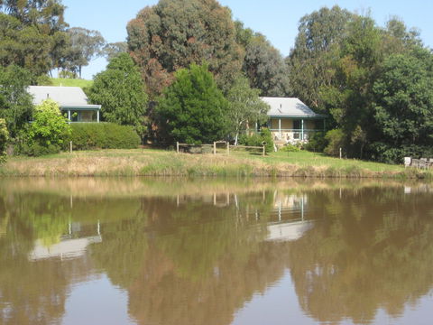 Athlone Country Cottages - Hotel Gold Coast 0